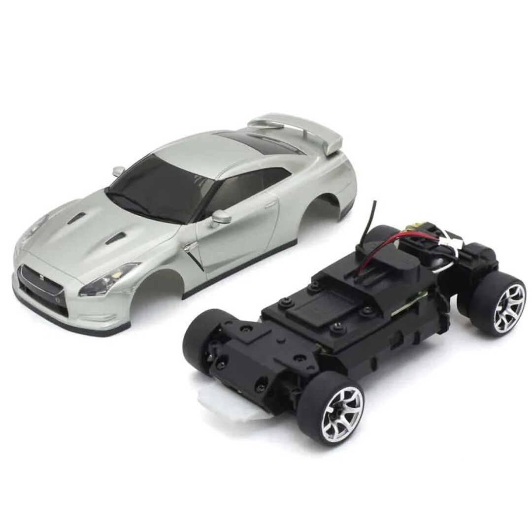 rururuページ Amazon.com: Kyosho America 66608 FIRST Mini-Z Nissan GTR