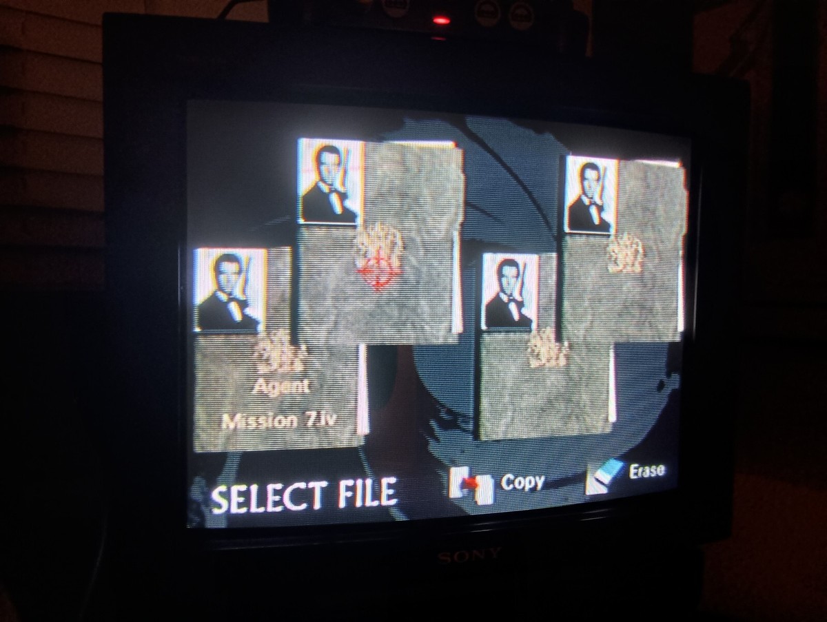 SONY Trinitron CRT Tube TV KV-20TS27 RARE 20” REMOTE GAMING RETRO