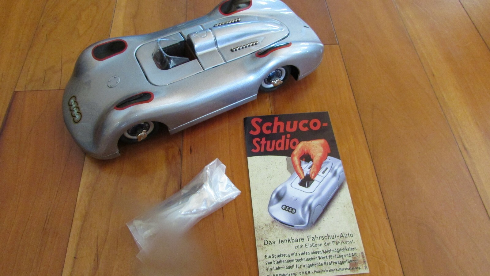 schuco car