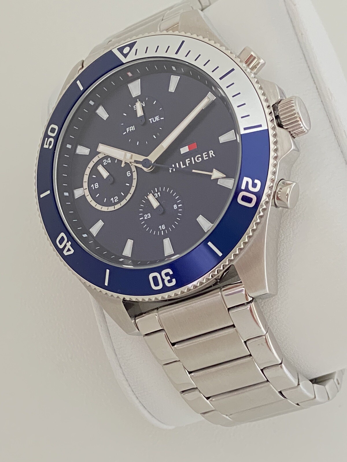 Tommy Hilfiger Herren Uhr Multifunktionsanzeige Edelstahl Silber 