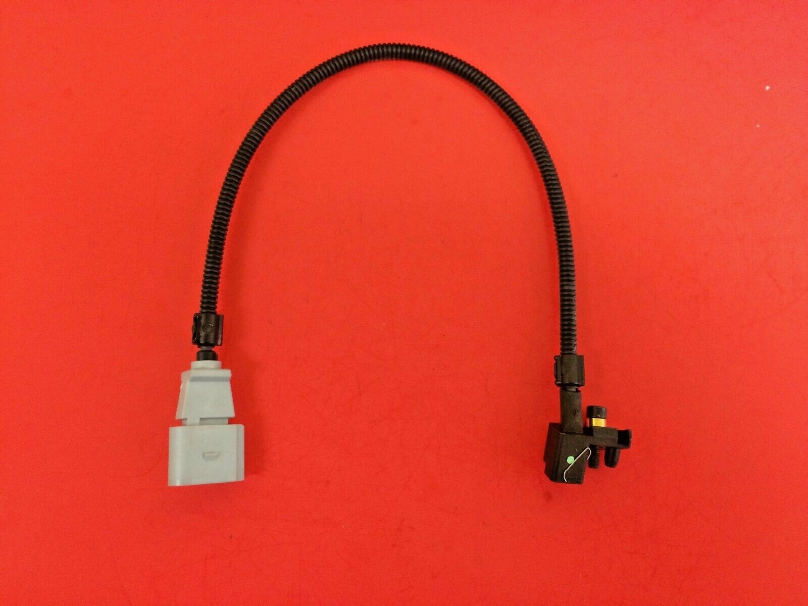 Engine Crankshaft Position Sensor  PC704 fits 04-06 Porsche Carrera GT 5.7L-V10