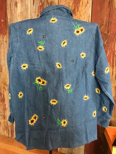 The Quaker Factory Denim Embroidered Sunflowers &Bees sz 2X NWT......... - Picture 4 of 5