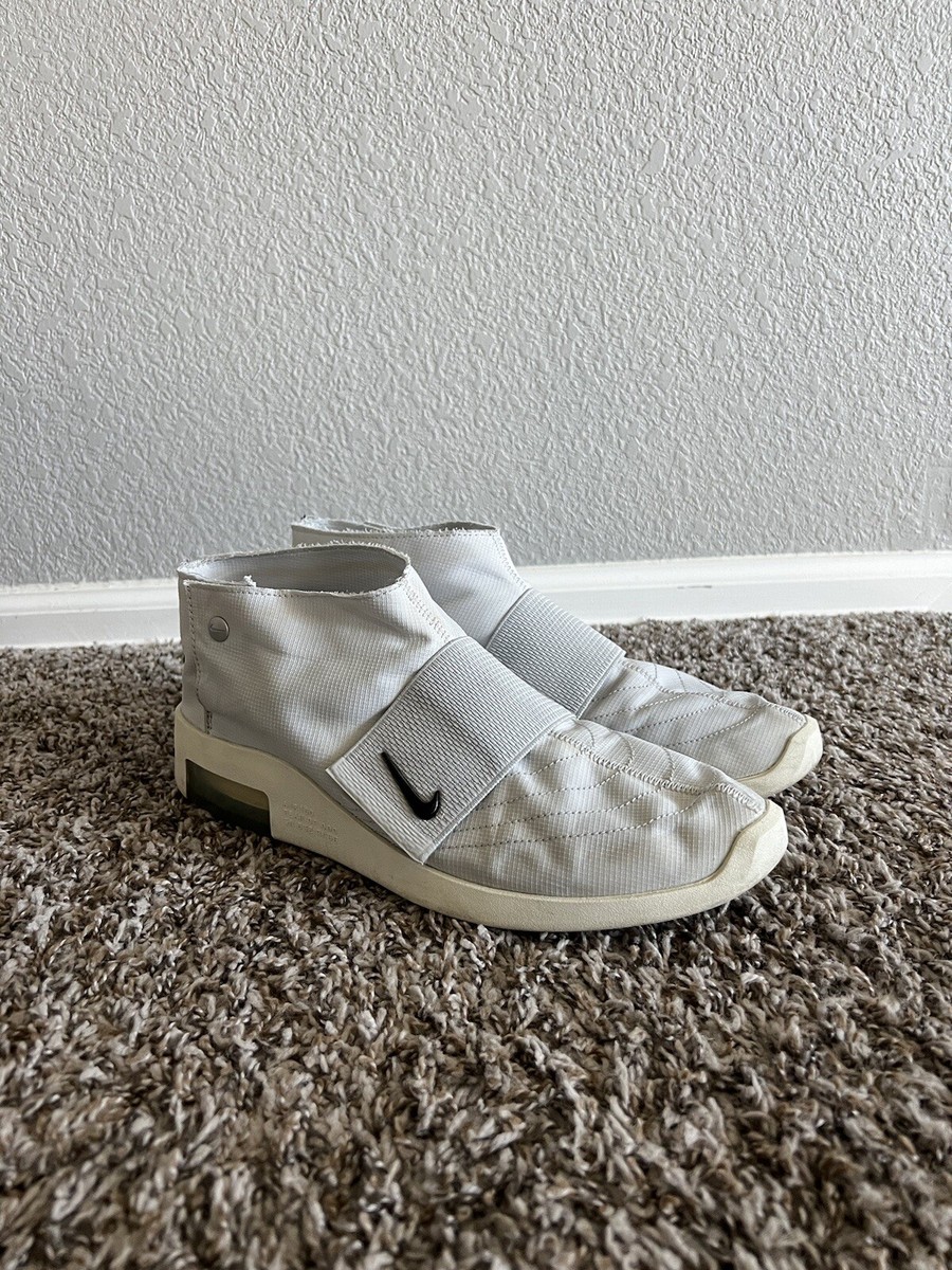 Size 11.5 - Nike Air Fear of God MOC Pure Platinum 2019