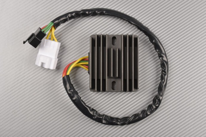 Régulateur redresseur de tension type 2 refroidi par ailettes pour CBR 600 F FI