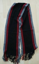 Schwarz grau roter Schal von KiK