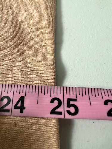 Neu mit Etikett Fabletics leichtes Sweatshirt mit halbem Reißverschluss in Wüste kurz geschnitten Gr. 3X - Bild 10 von 11