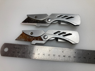 Lot of 2  GERBER EAB Lite Folding Utility Knife (B)