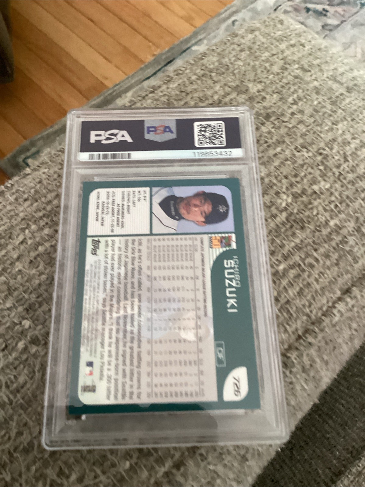 2001 Topps - Rookie Ichiro Suzuki #726 Home Team Advantage (RC) PSA 8 view 5