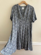 Vintage Laura Ashley Floral Dress Size 12 Viscose Rayon Cottagecore Flowy