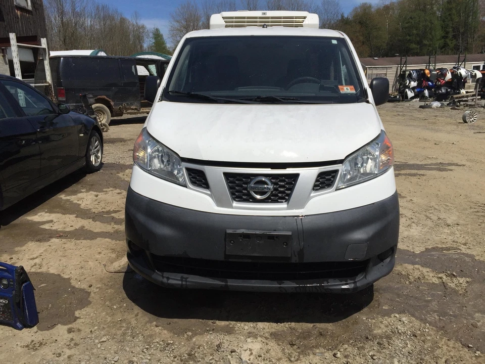 13 NISSAN NV 200 Leaf Spring Rear (cargo Van) - Imagem 2 de 4