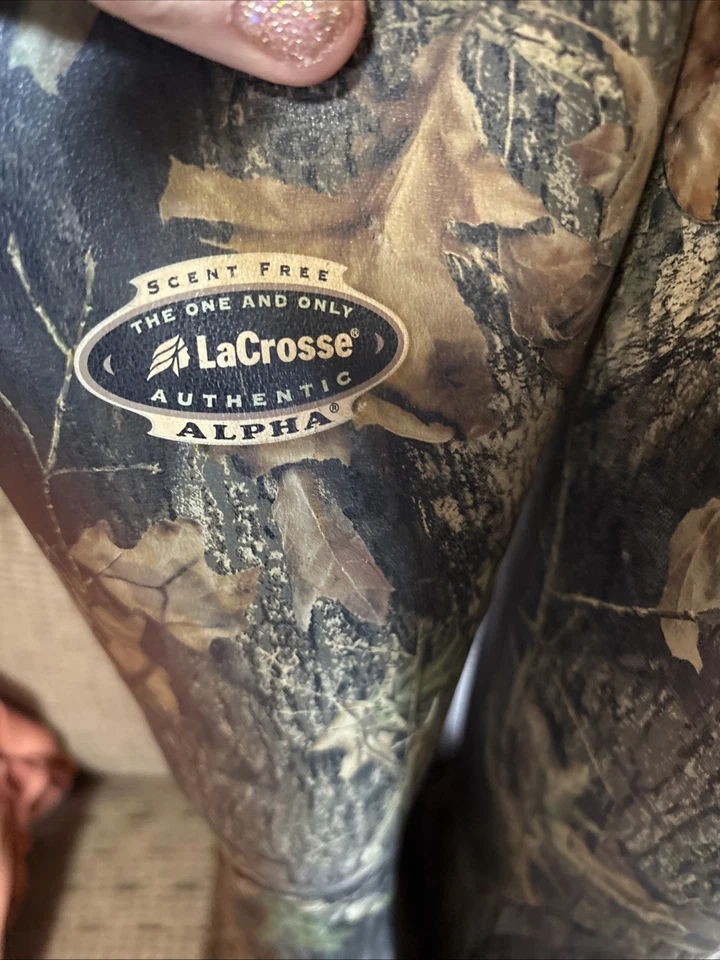 LaCrosse Men’s Sz 7 Women’s 9 Camo Hunting 18” Boots Alpha Waterproof Neoprene - Image 3 of 4