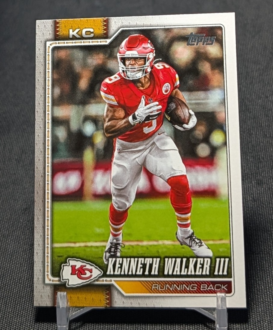 Kenneth Walker III 2026 Topps Flagship Football Card #180 Kansas City Chiefs