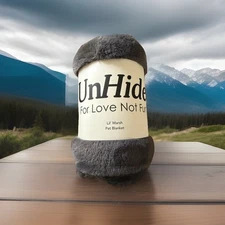 NEW UnHide Lil' Marsh PET Blanket Throw CHARCOAL (Dark Gray) Color 34” X 44”