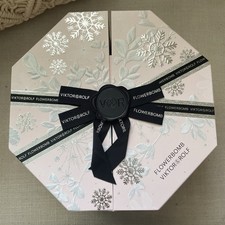 Viktor  Rolf Ladies Flowerbomb 4-Piece Box Gift Set EDP, Body Lotion, Cream 