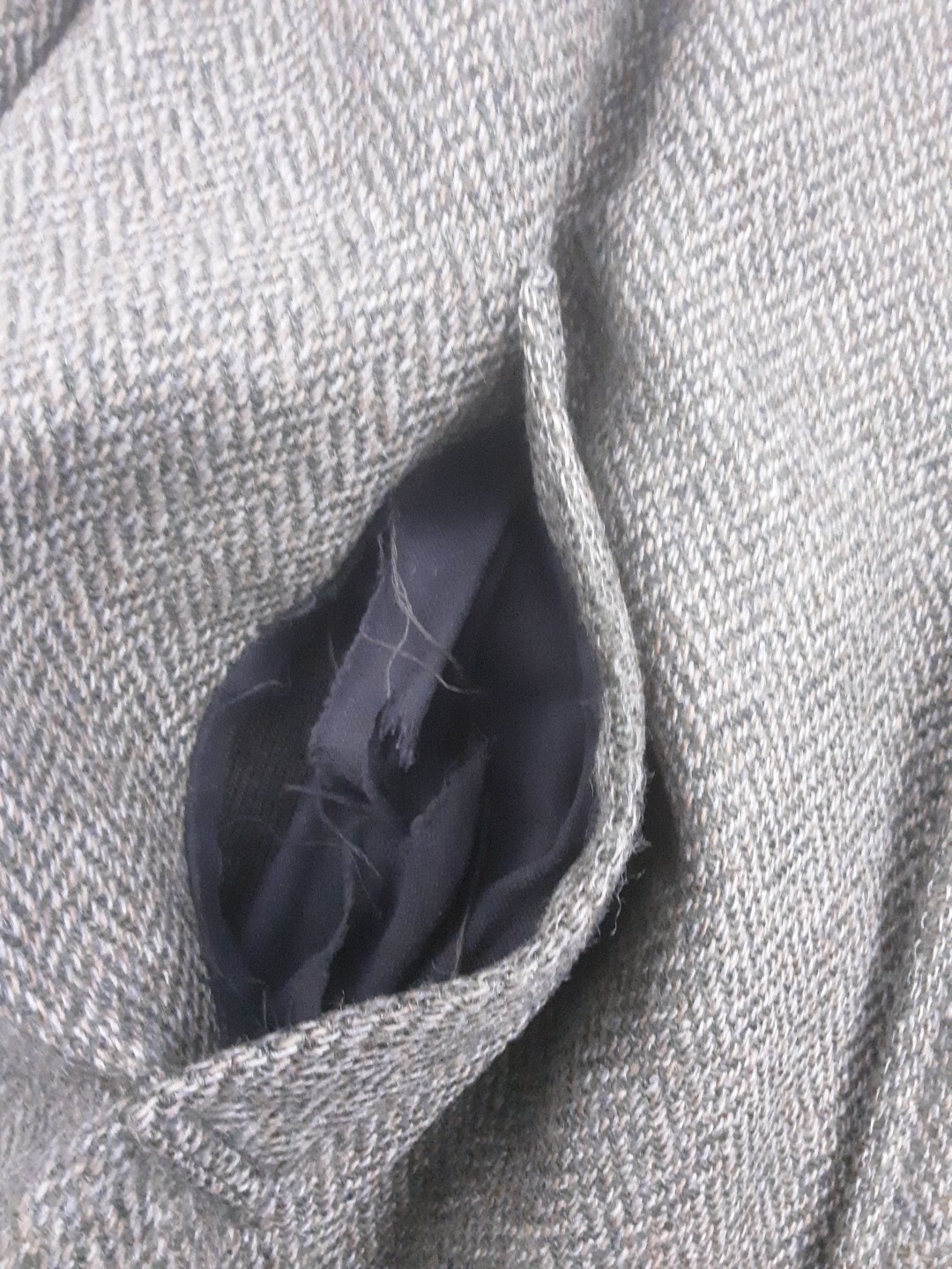 Richman Brothers Green Tweed Wool Raglan Sleeve Overcoat Vintage 