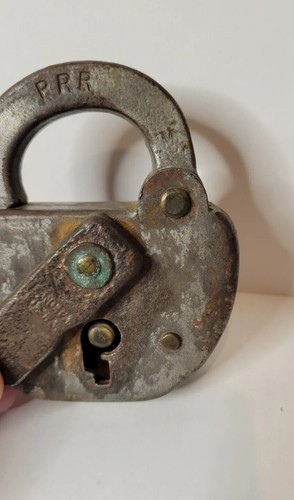 Vintage Heavy Solid Metal Marked PRR Pennsylvania PA Rail Road 1967 USA Padlock - Picture 7 of 13