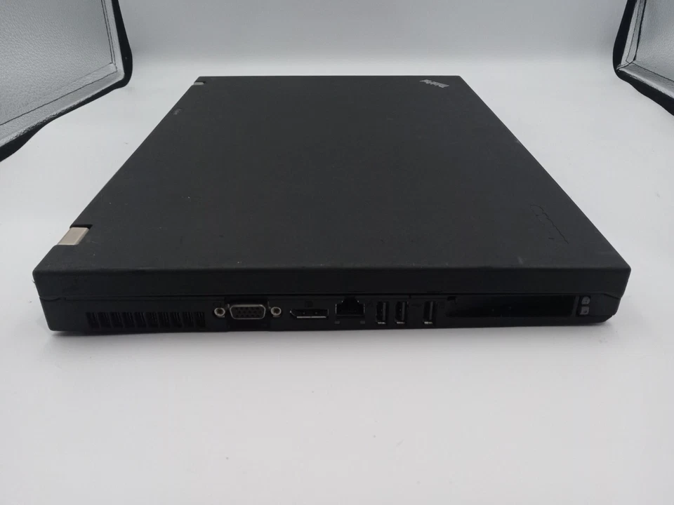 Portátil Lenovo ThinkPad T500 15" Intel C2D 2,26 GHz 4 GB 64 GB SSD WinXP -LEER -RR Foto 3 de 4