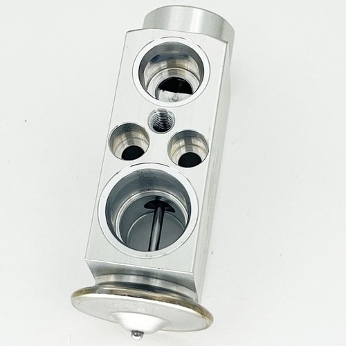A/C Expansion Valve for BMW E70/F15 X5 2007-2017 E71/E72/F16 X6 2008-2014 SUV - Picture 7 of 7