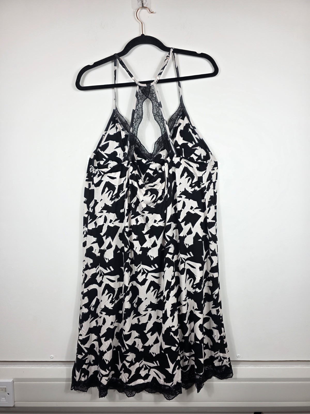 Pretty Secrets Black White Lace Chemise Nightdress UK 16-18 BNWT Lingerie image 2