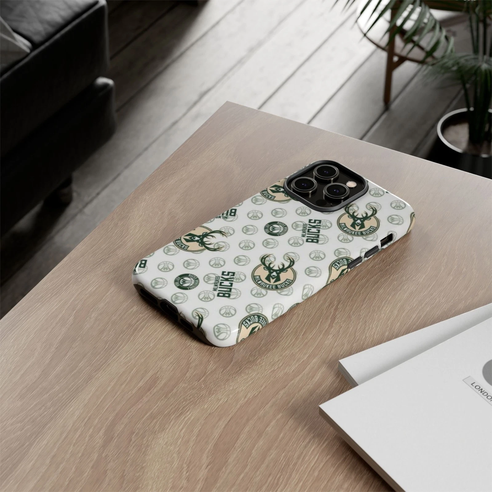 Milwaukeee Bucks iPhone Cases