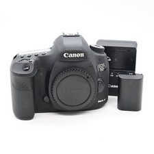 Canon EOS 5D Mark III 22.3MP Digital SLR Camera Body 924