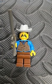 Lego Set 6765 Lego Gold City Junction With Minifigs Incomplete Manual 