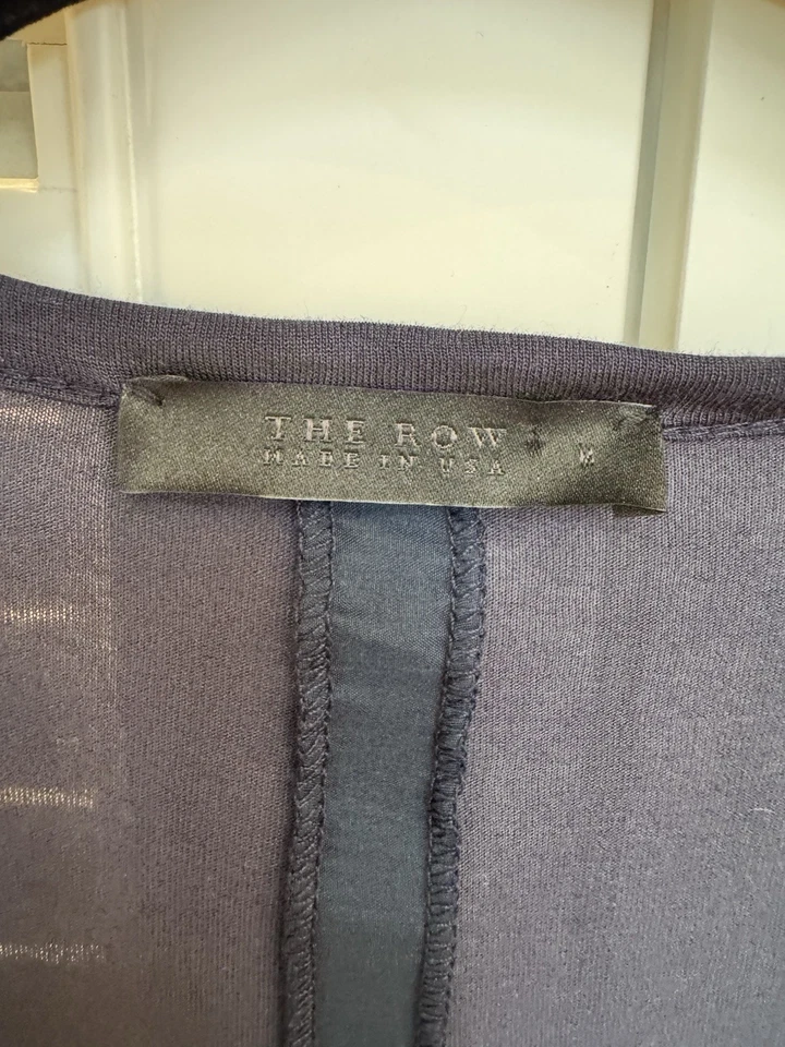 The Row Navy Top Size Medium Never Worn - Image 3 of 3