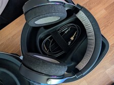 Focal Elegia Closed Back Ear-Cup (Over the Ear) High-end Headphones - Black