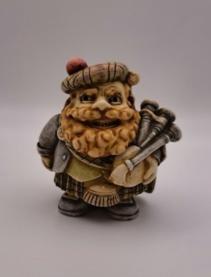 Harmony Kingdom Pot Bellys Bellow Buster Scotsman Figur 2001 Serie 1 N0 Box
