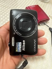 Nikon COOLPIX S3700 20.1MP 8x Optical Zoom Black Digital Camera English 90 new