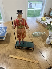 Vtg Hand Painted Beefeater Gin Display Statue Decor Edgewater New Jersey 17"