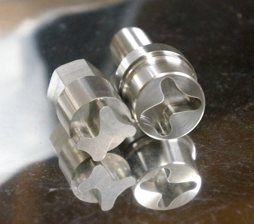 4x Locking 14x1.5 TITANIUM LUG BOLT Audi VW Bentley Mercedes Genesis