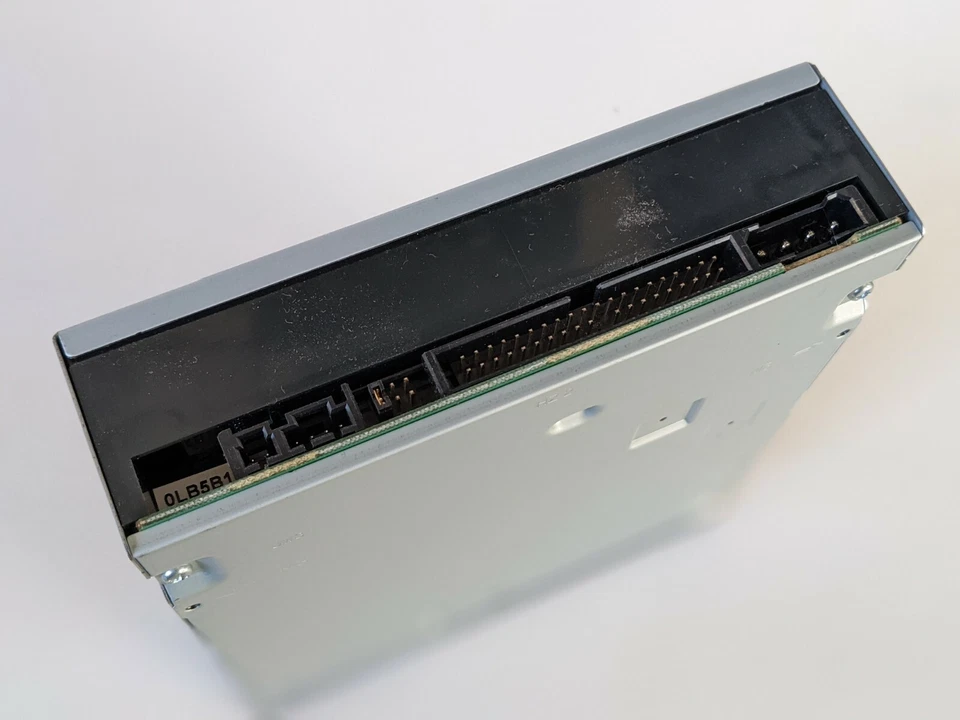 Unidad interna Hitachi-LG DVD grabable CD-RW GWA-4164B Foto 4 de 4