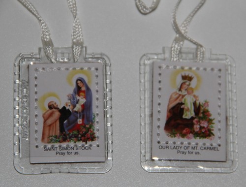 Catholic Mass Book for Children Missal 2011 Remembrance Badge - Picture 7 of 11