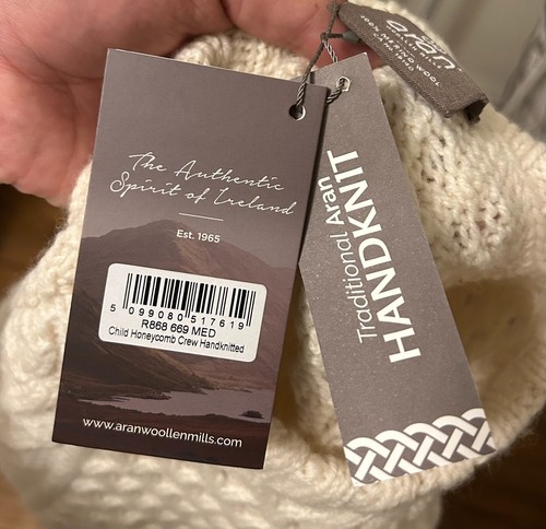 NWT Aran Woollen Mills Child Honeycomb Crew Handknitted Sweater (5-6 Years) - Picture 3 of 4