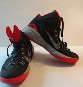nike hyperdunk black and red