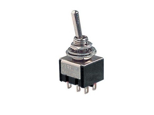 Goobay 10023 Interruttore a levetta in miniatura - IN-OUT-IN; con connessioni saldate