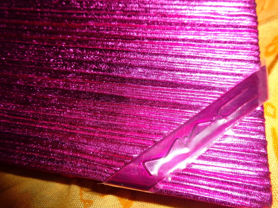 *MAC Shiny Pretty Things 10 Mini Lipsticks Set limitiert Weihnachten 2018* - Bild 3 von 3