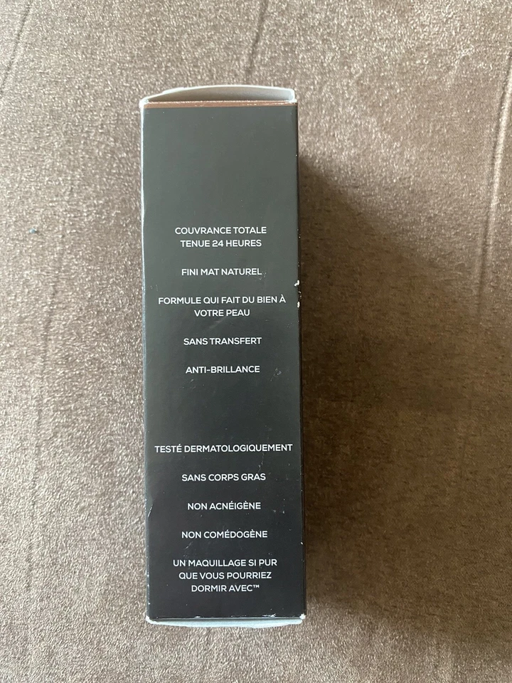 bareMinerals BAREPRO 24 HR  Performance Wear Liquid  Foundation  SPF 20 - Image 3 of 4