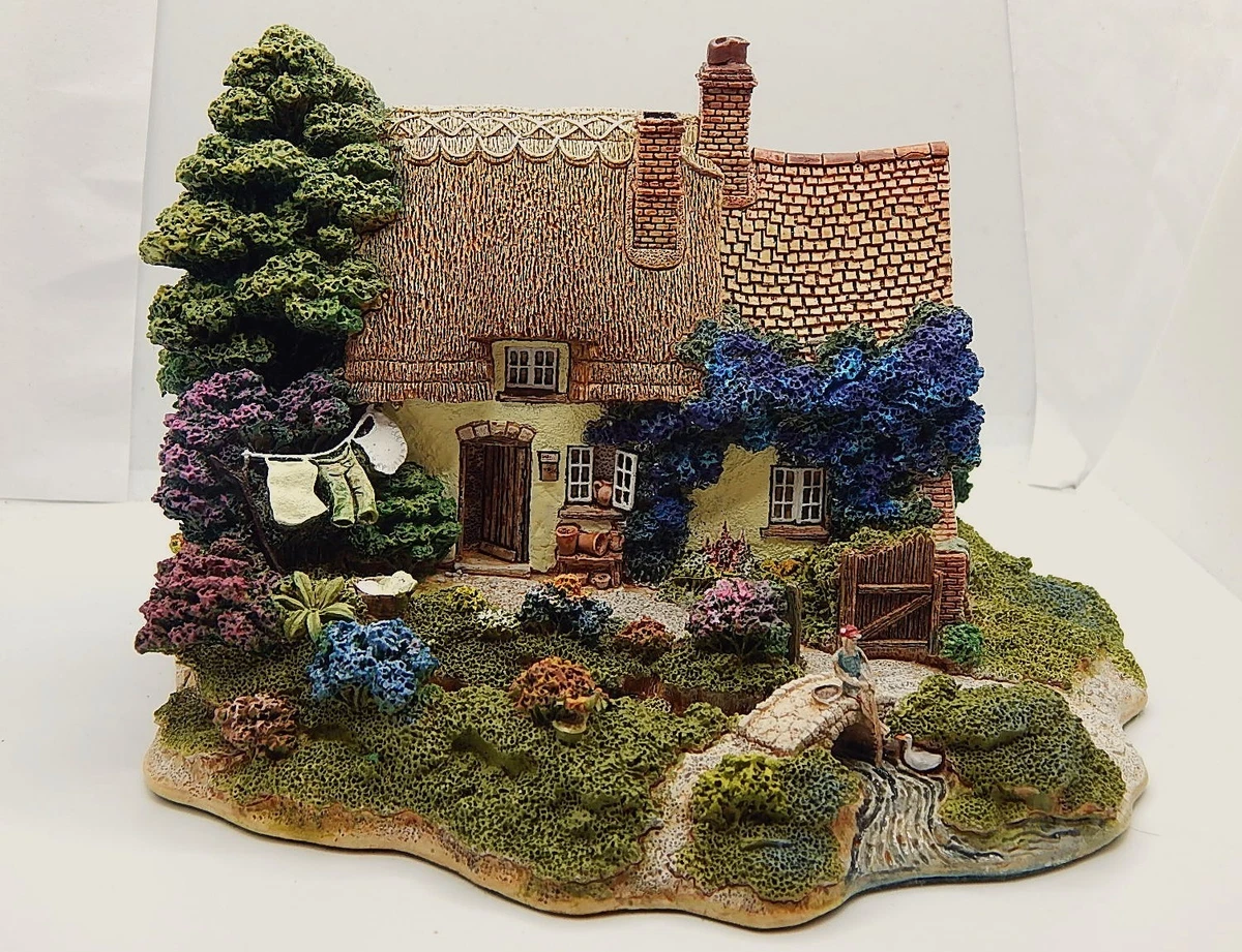 Collectable Lilliput Lane Miniatures for sale | Shop with Afterpay