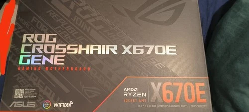 ASUS ROG Crosshair X670E GENE