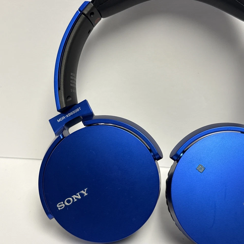 Sony MDR-XB650BT Wireless Stereo Headset Extra Bass Bluetooth Blue - Image 3 of 4