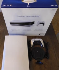 Sony PlayStation 5 Disc Edition 825GB Console CFI-1015A Used and in working cond