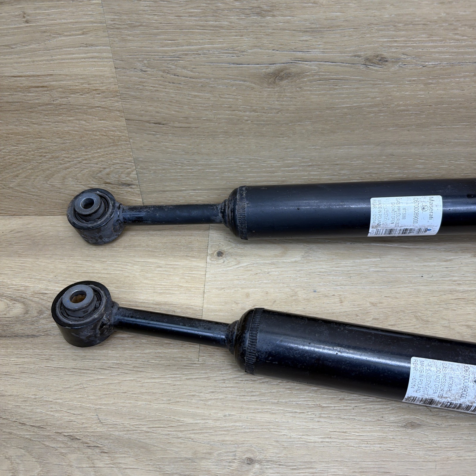 🟢2014-2020 Pair Rear Shock Absorbers Struts  Fit Maserati Ghibli M157 AWD RWD