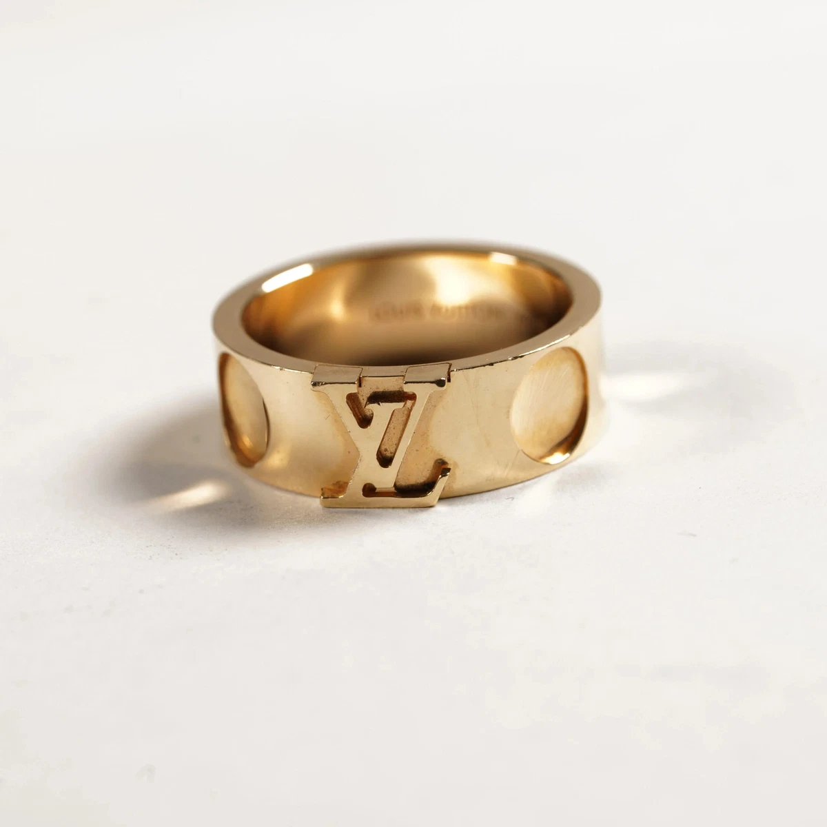 Louis Vuitton Rings without Stone Yellow Gold Fine Rings for sale