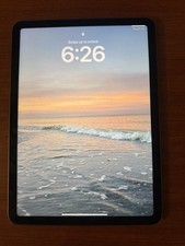 Apple iPad Air 5 Th Gen   Apple Keyboard