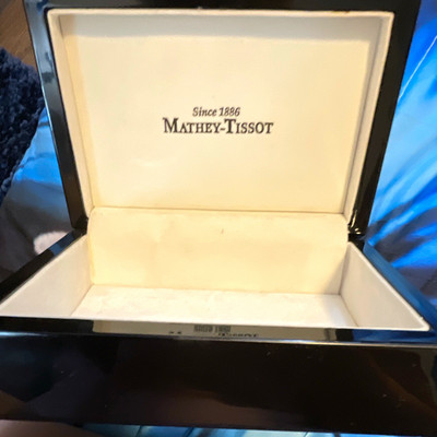 Mathey-Tissot Single Watch Presentation Box Black Gloss/White Interior 1-3