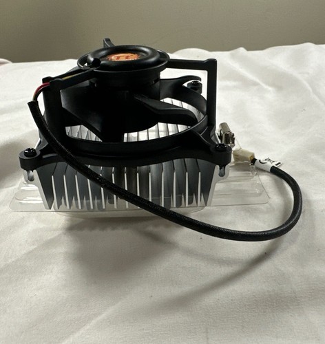 Thermaltake CL-P0444 For AmD Athlon 64*2/64 3PIN Socket Am2/939/754 AM3 FM1 FM2 - Picture 8 of 12