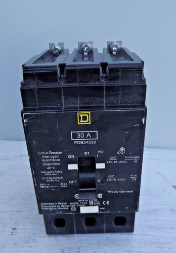 EDB34030 Interruttore Quadrato D 30 Amp 480V 3 Poli Bullone Su Circuito - Foto 7 di 11