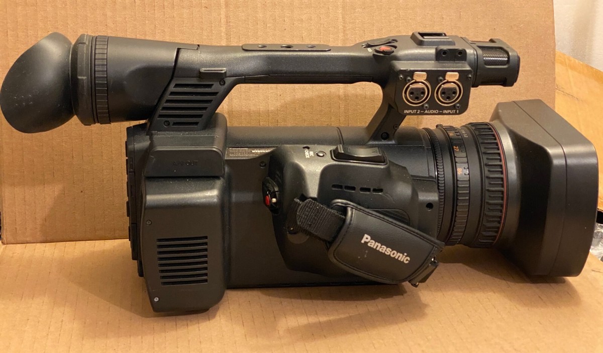 Panasonic AG-HPX250 P2 HD Camcorder with 22X Optical Zoom Panasonic AG-HPX250 P2 HD Camcorder with 22X Optical Zoom